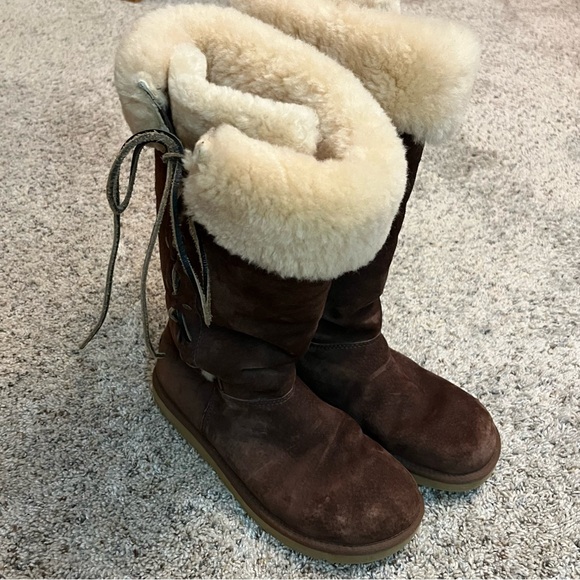 UGG Australia Upside Lace Up Shearling Boots Suede Sheepskin Boots Size 9 - Picture 3 of 12
